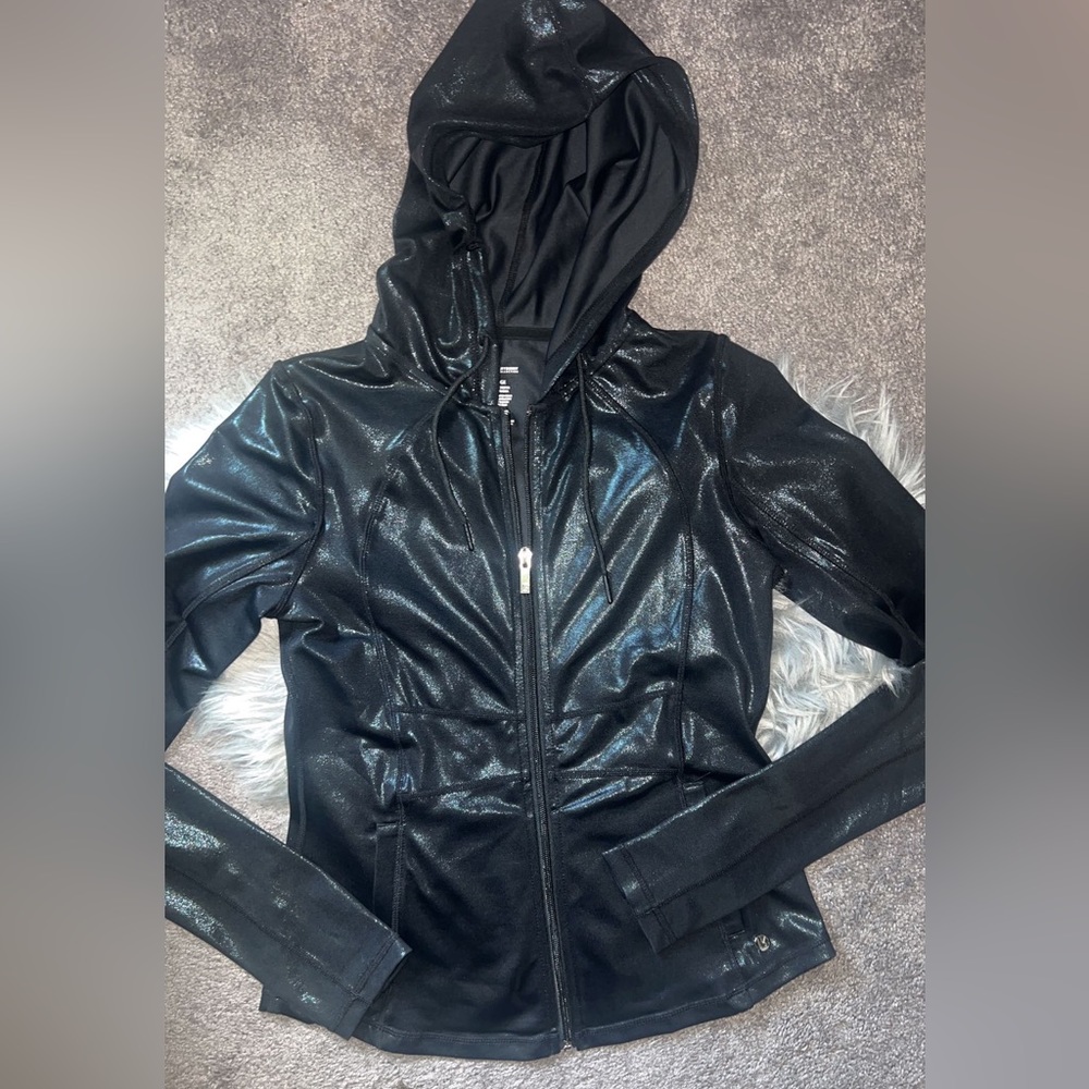 BUFFBUNNY Zip-Up.